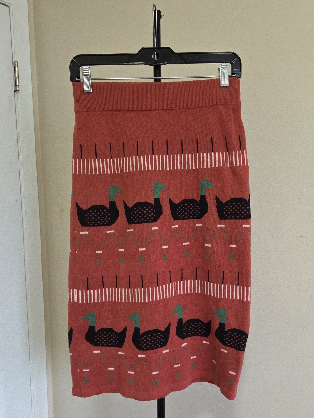 Pepaloves  Knit Midi Skirt with Duck Pattern